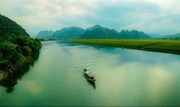 Những dòng sông trong thơ Việt
