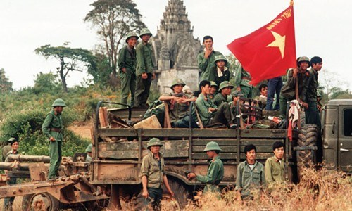 30 năm quân tình nguyện Việt Nam: 