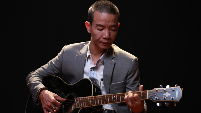 Nhạc sĩ Nguyễn Vĩnh Tiến: Hành trình âm nhạc mang đậm dấu ấn riêng