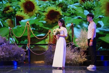 “Trại hoa vàng”: Vở nhạc kịch về tình yêu tuổi ô mai 



